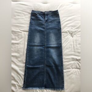 Inherit Dakota Raw Hem Maxi Skirt